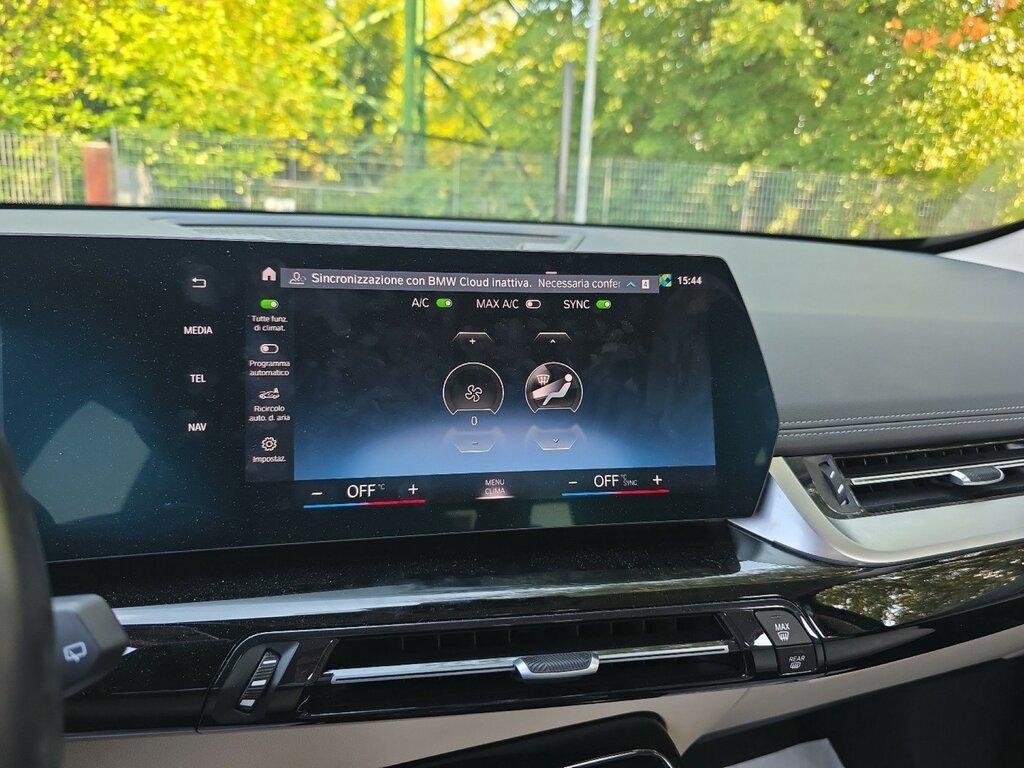 BMW X1 18 i xLine sDrive DCT