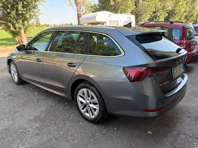 Skoda Octavia 2.0 TDI EVO SCR DSG Wagon Style