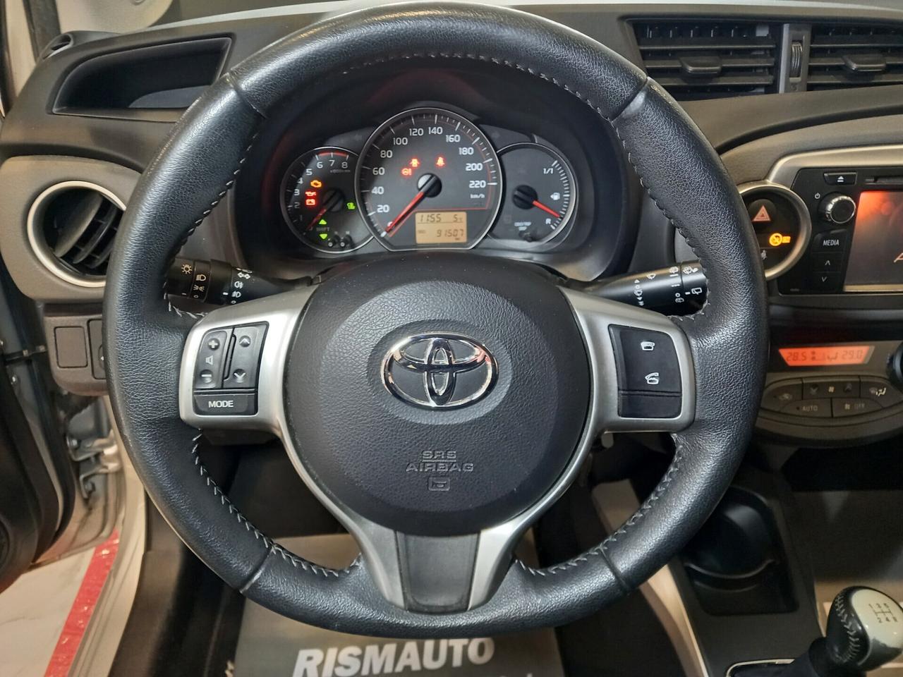 Toyota Yaris 1.0 5 porte Lounge