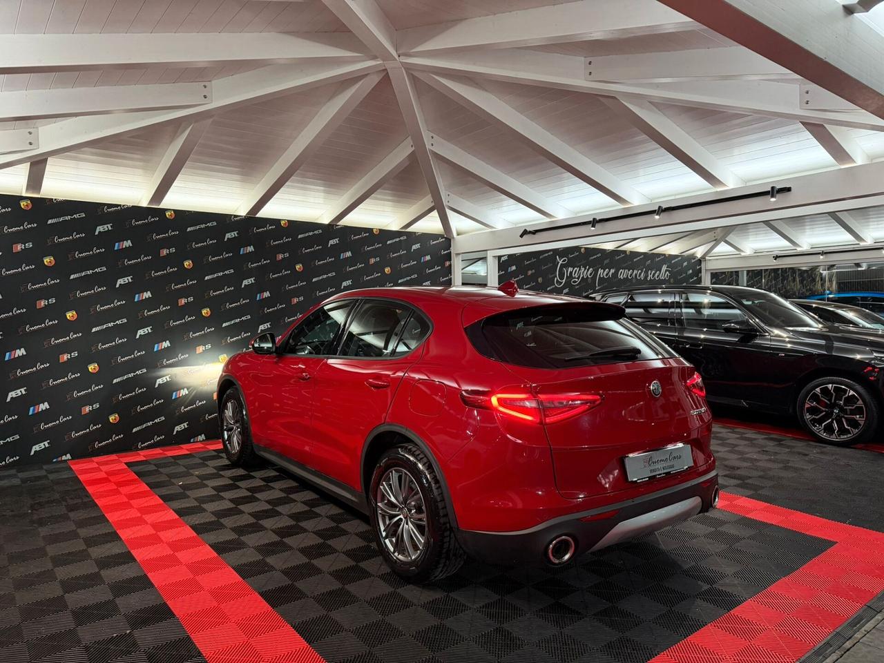 Alfa Romeo Stelvio 2.2 Turbodiesel 160 CV AT8 RWD Rosso Edizione
