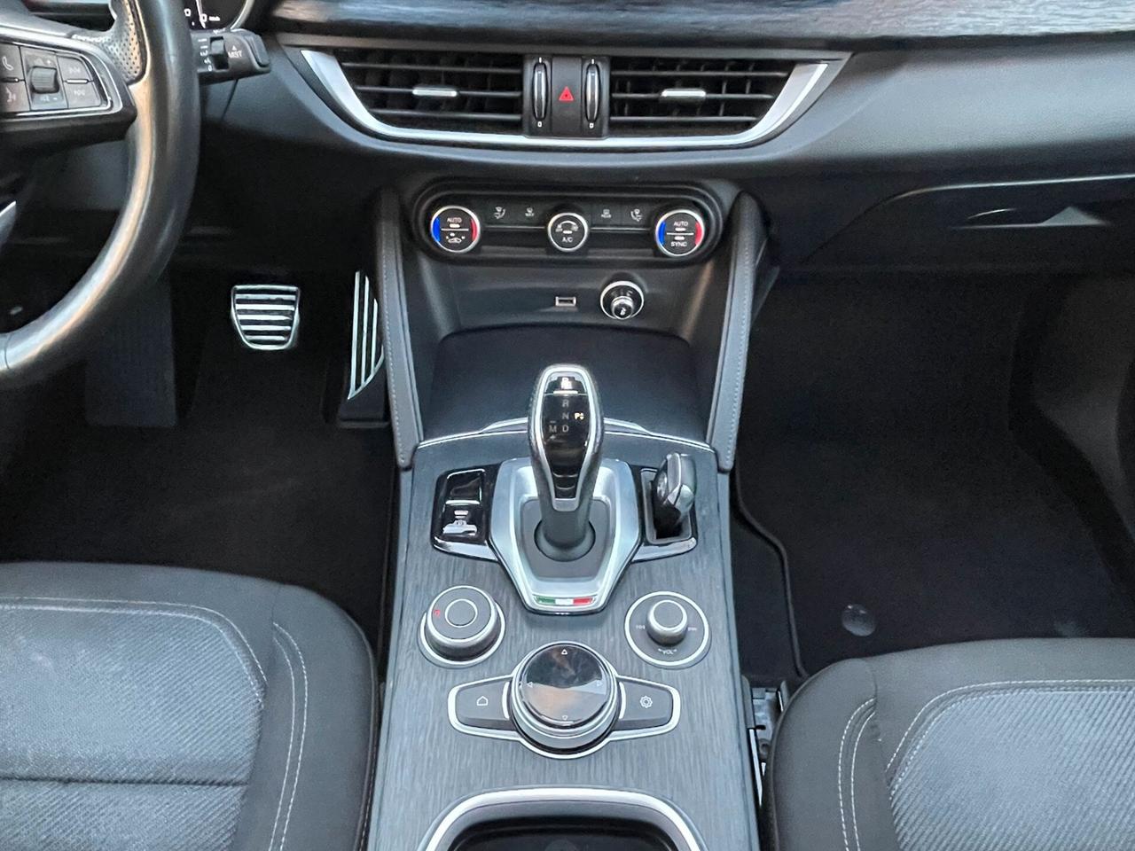 Alfa Romeo Stelvio 2.2 Turbodiesel 190 CV AT8 Q4