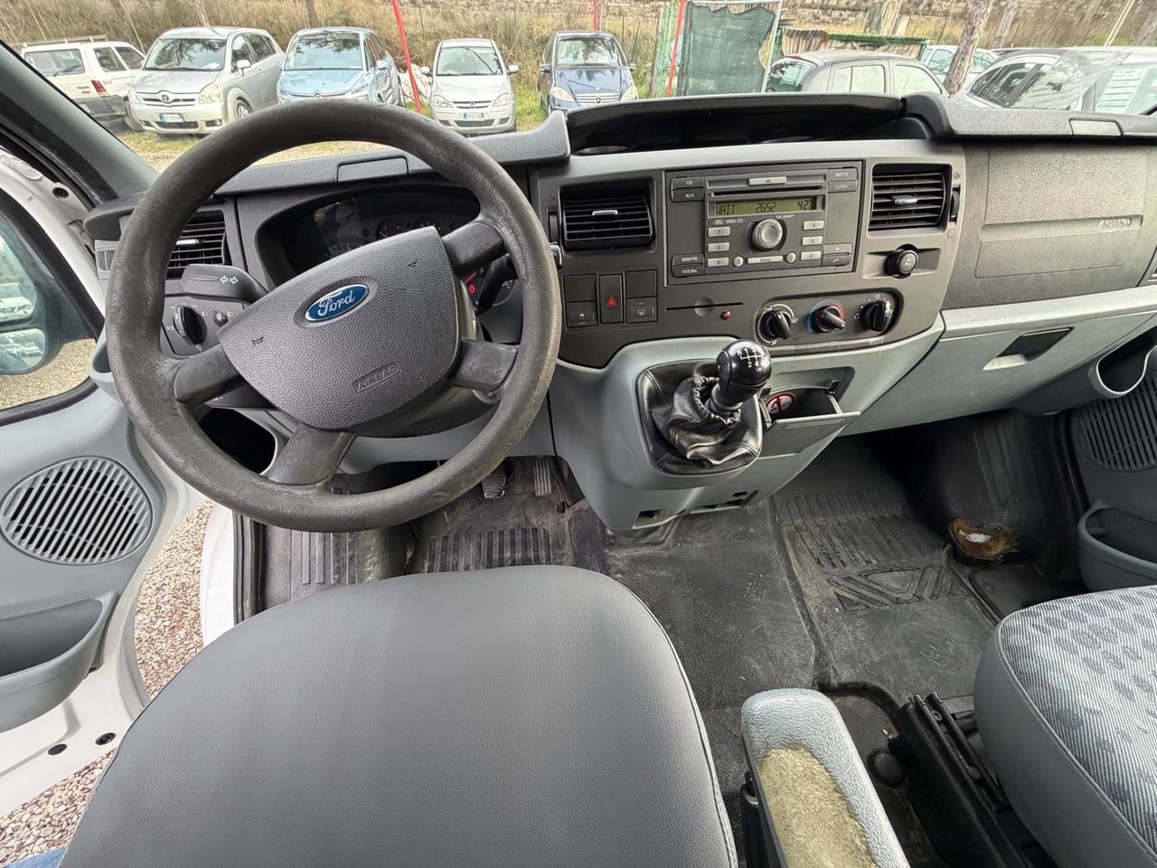 Ford transit 9 posti pedana idraulica x carrozzina