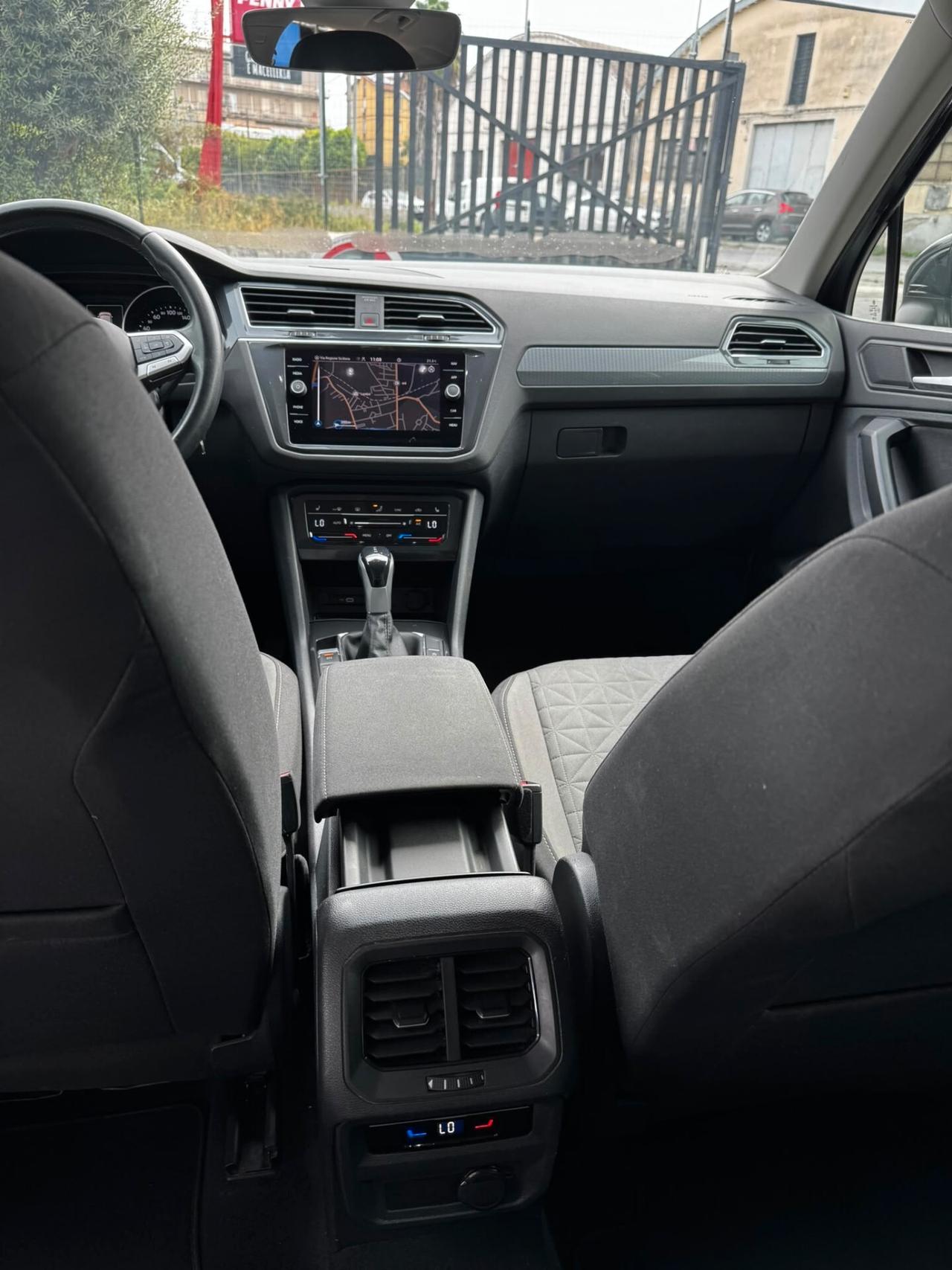 Volkswagen Tiguan 2.0 TDI 150 CV SCR DSG Elegance
