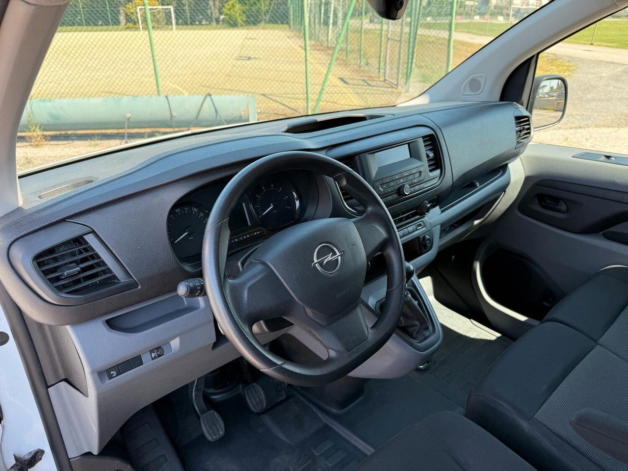 Opel Vivaro 1.5 TD L1 H1 DOPPIA PORTA LATERALE 120 cv