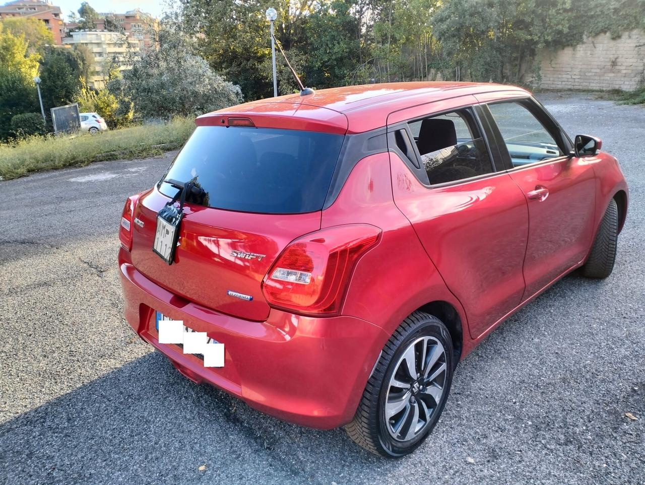 Suzuki Swift 1.2 Hybrid Top
