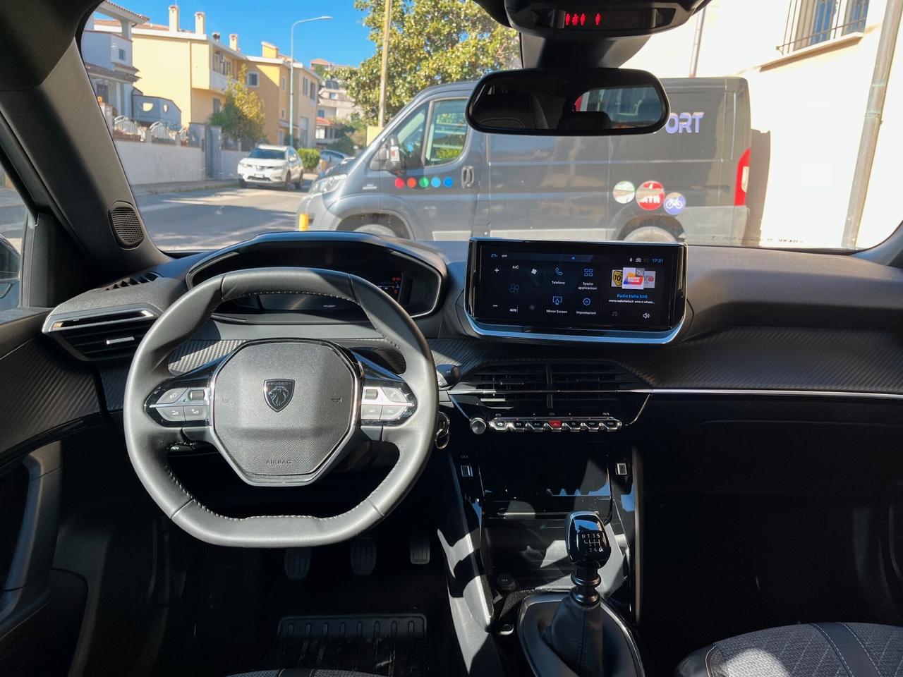 Peugeot 2008 PureTech 100cv S&S Allure