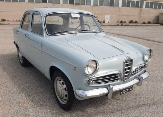 Alfa Romeo Giulietta 1300 berlina 2' serie