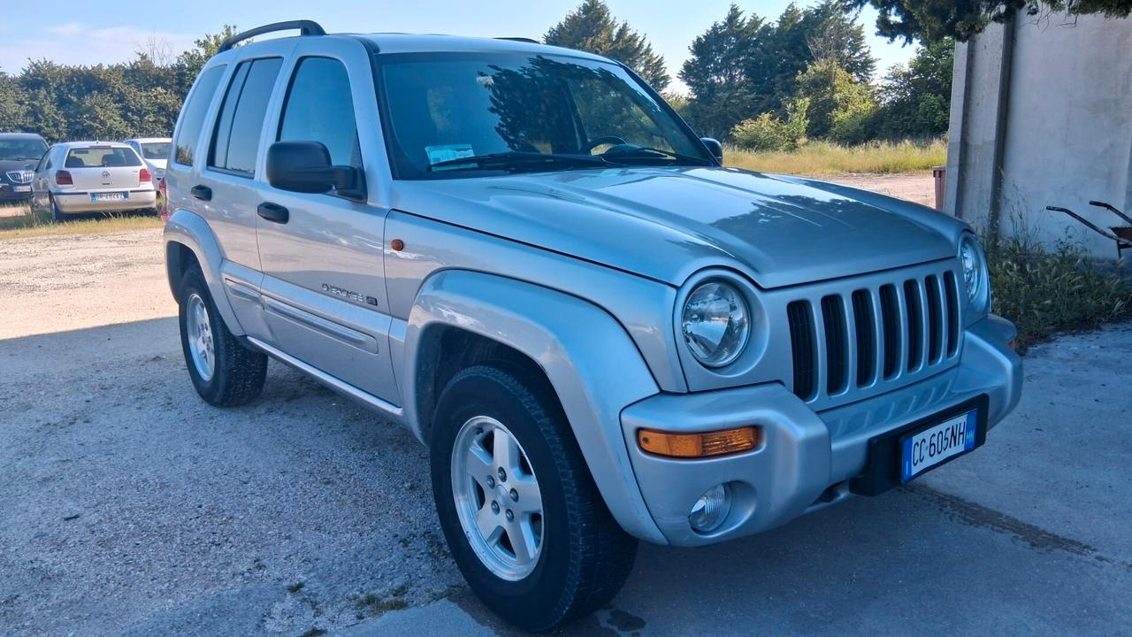 Jeep Cherokee 2.8 CRD Sport