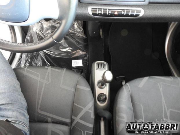 SMART - Fortwo - 1000 52 kW MHD coupé passion