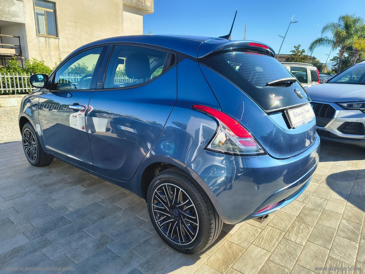 LANCIA Ypsilon 1.2 69 CV 5p. GPL Ecochic Gold