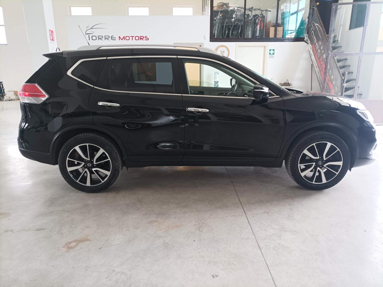 Nissan X-Trail 1.6 dCi 2WD Tekna 06/2016