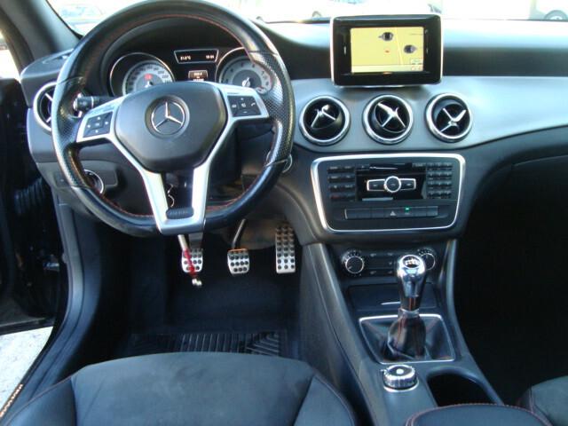 Mercedes-benz CLA 200 Premium Plus Benzina