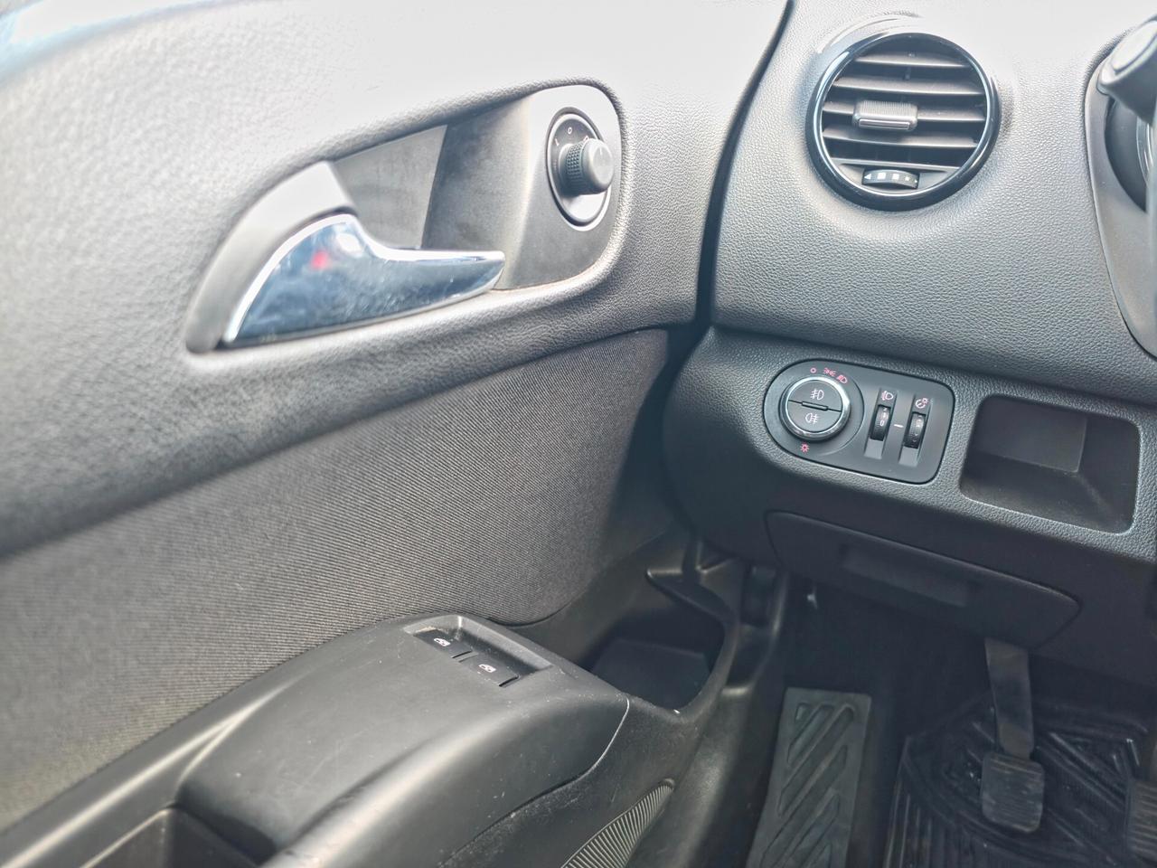 Opel Meriva 1.3 CDTI 95CV ecoFLEX Cosmo 2011-E5 Manuale NEO