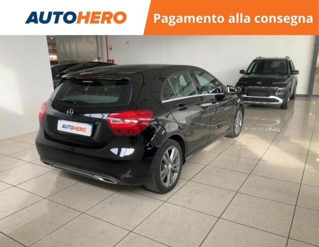 MERCEDES-BENZ A 180 d Sport