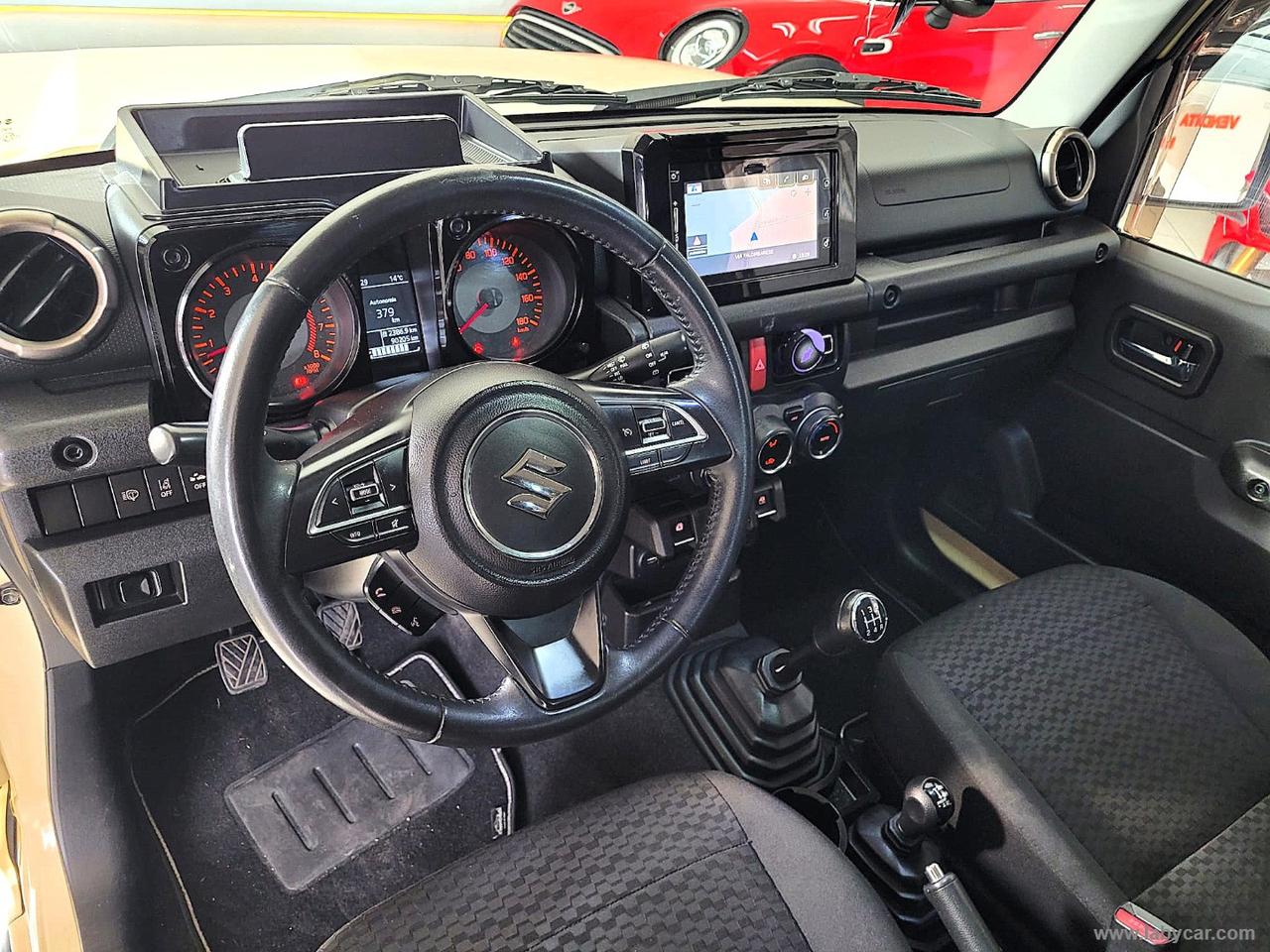 SUZUKI Jimny 1.5 5MT Top 4POSTI