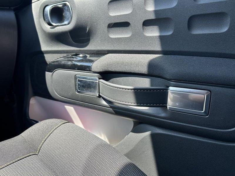 Citroën C3 PureTech 83 S&S Shine CERCHI 16+CLIMA AUTO+FARI LED+KEYLESS