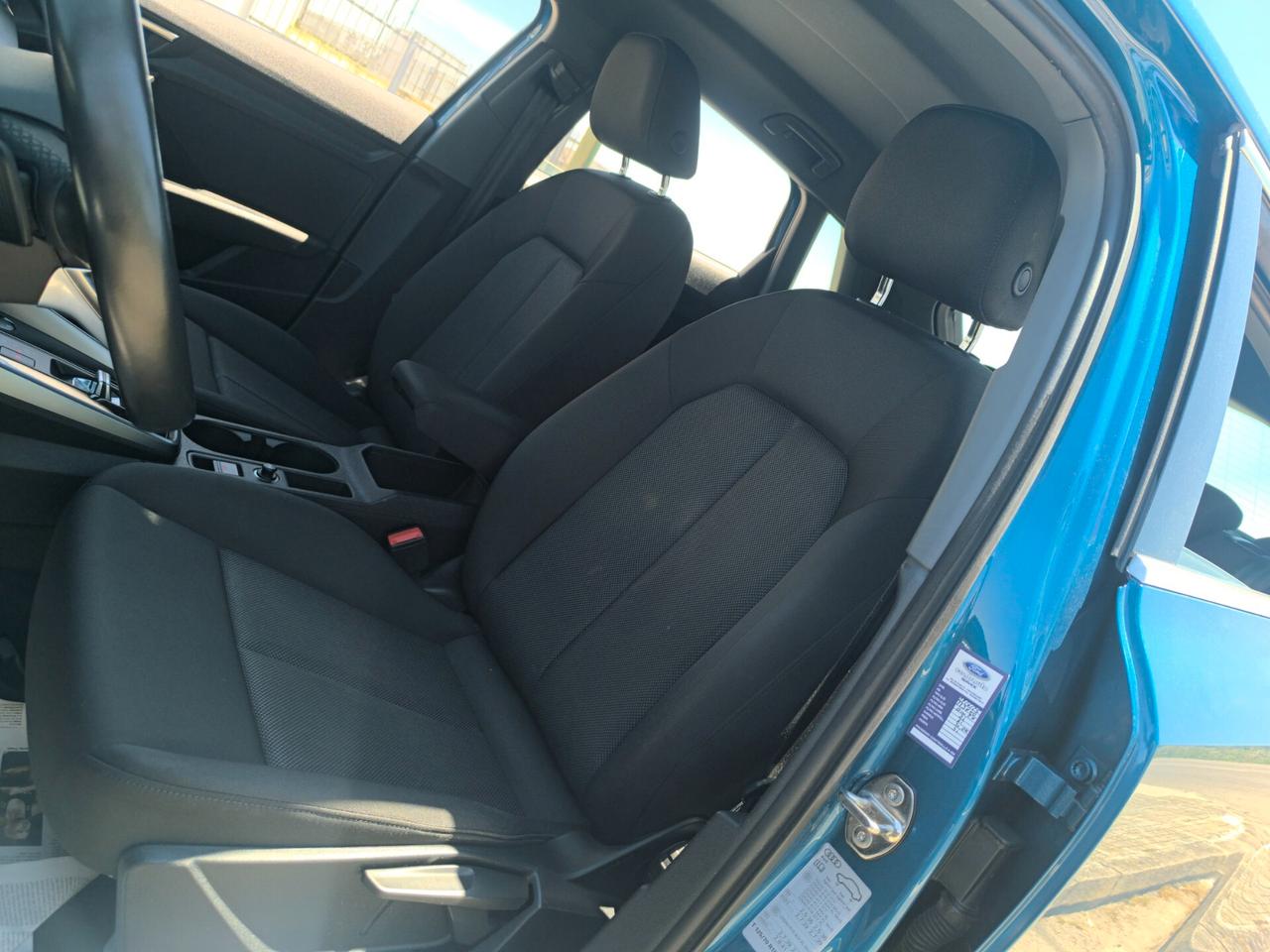 AUDI A3 30 TDI S TRONIC BUSINESS ADVANCED NAV/MATRIX/RETRO