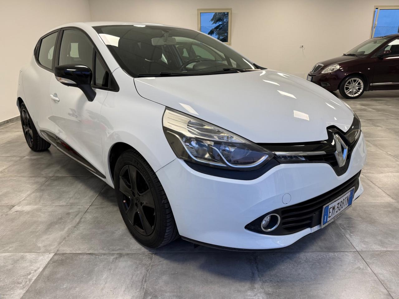 Renault Clio 1.2 16V 5 porte Expression