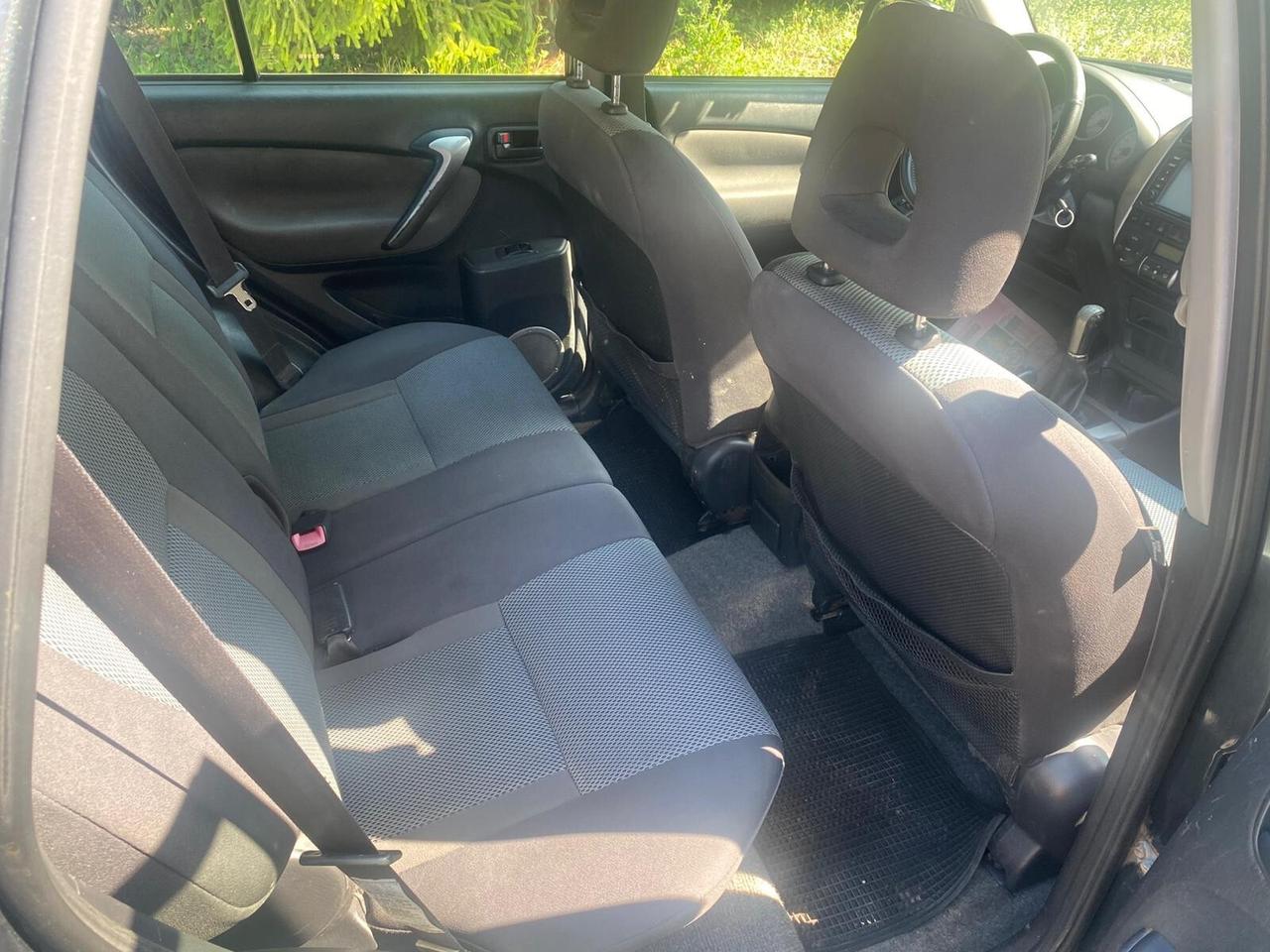 TOYOTA RAV4 2.0 Tdi D-4D TUTTI I LAVORI ESEGUITI