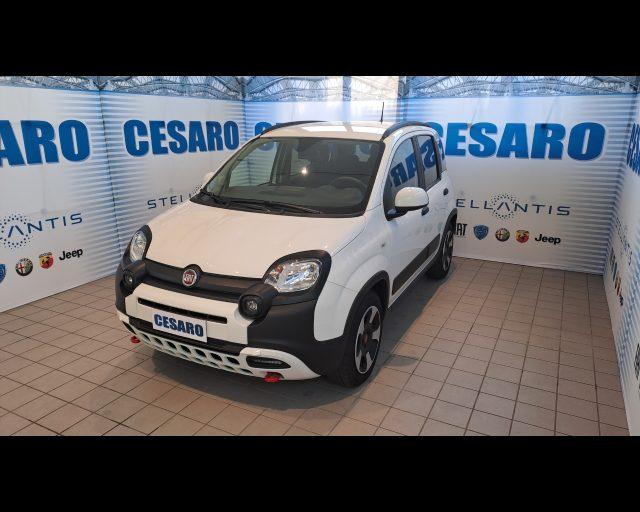 FIAT New Panda 1.0 firefly hybrid 70cv City Cross 5 posti