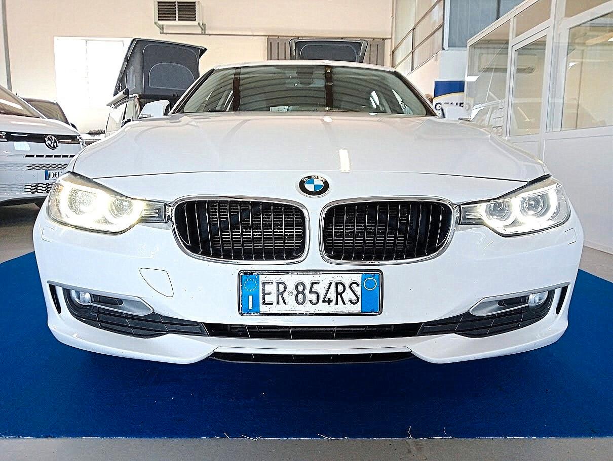 BMW 318 D Touring MODERN MANUALE LED 17" NAVI