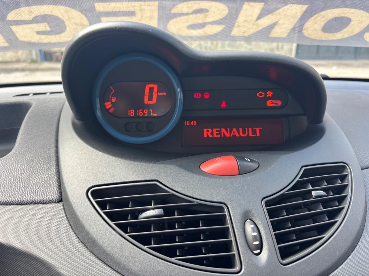 Renault Twingo 1.2 16V Wave 2013