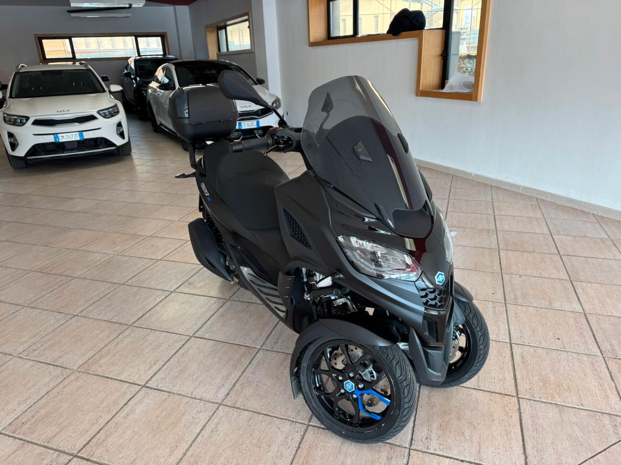 PIAGGIO MP3 310 TRICICLO 31 KM