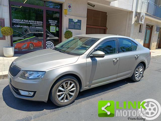 SKODA Octavia 1.6 TDI CR 105 CV Elegance NEOPATENTATI