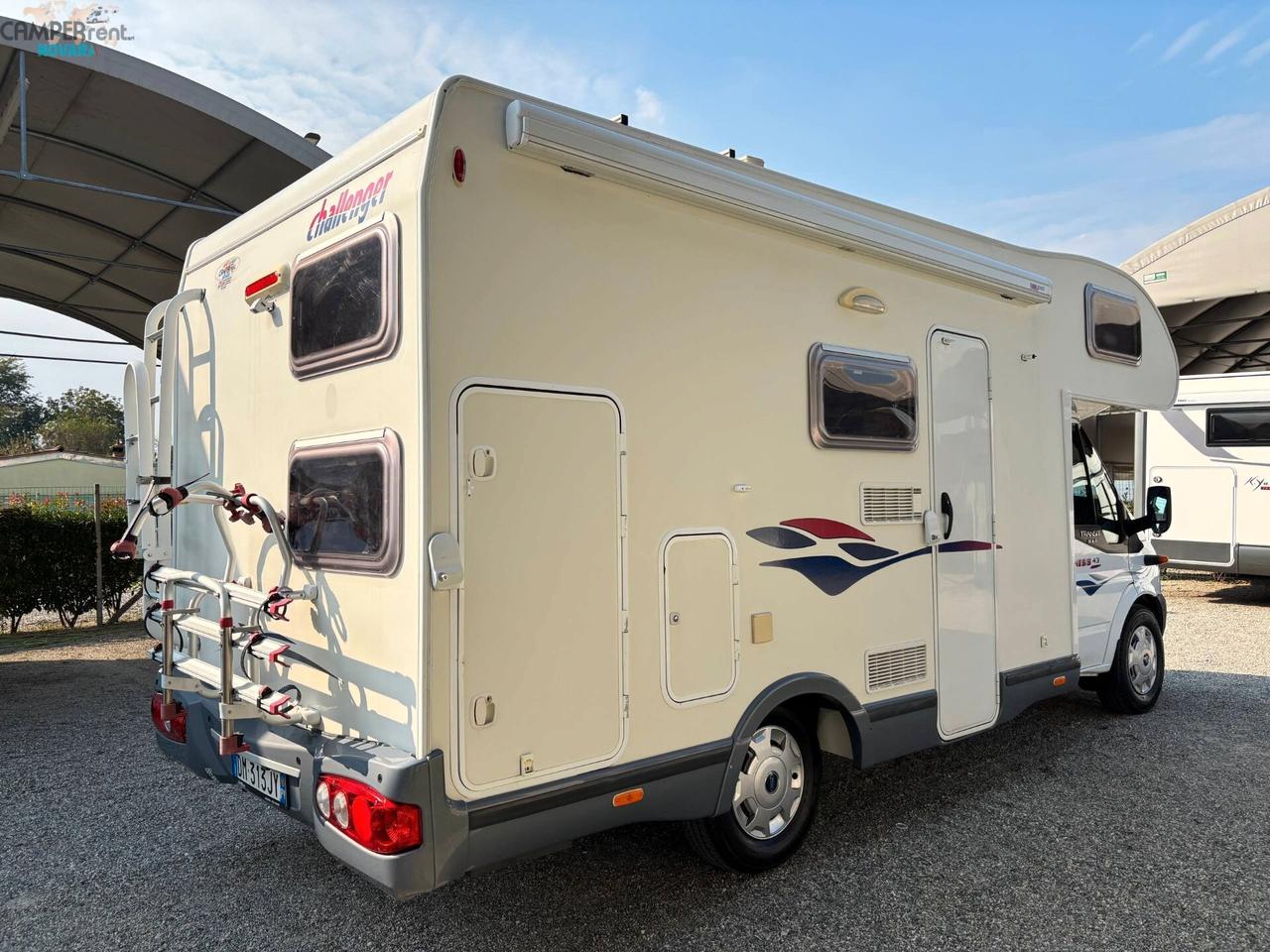 CHALLENGER GENESIS 43 - mansardato con letti a castello in coda