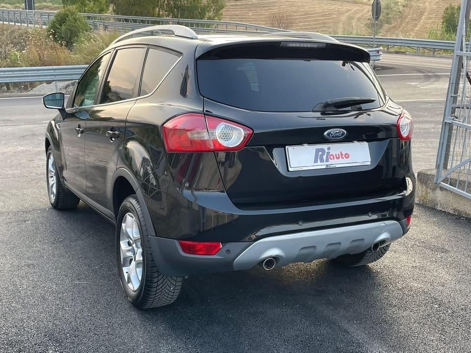 Ford Kuga 2.0 TDCi 140 CV 2WD