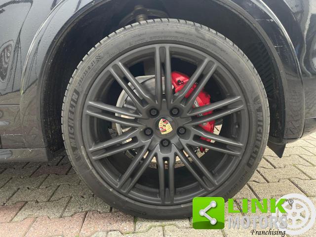 PORSCHE Cayenne Diesel Cayenne 3.0 Diesel 245CV Allestimento GTS