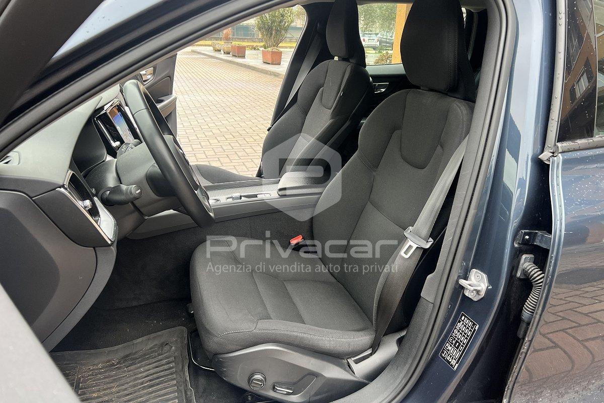 VOLVO V60 B4 (d) Geartronic Momentum Business