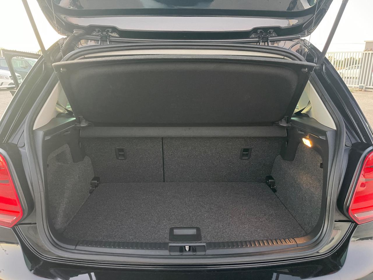 VOLKSWAGEN POLO 1.2 TSI DSG RLINE 5P FULL MY16