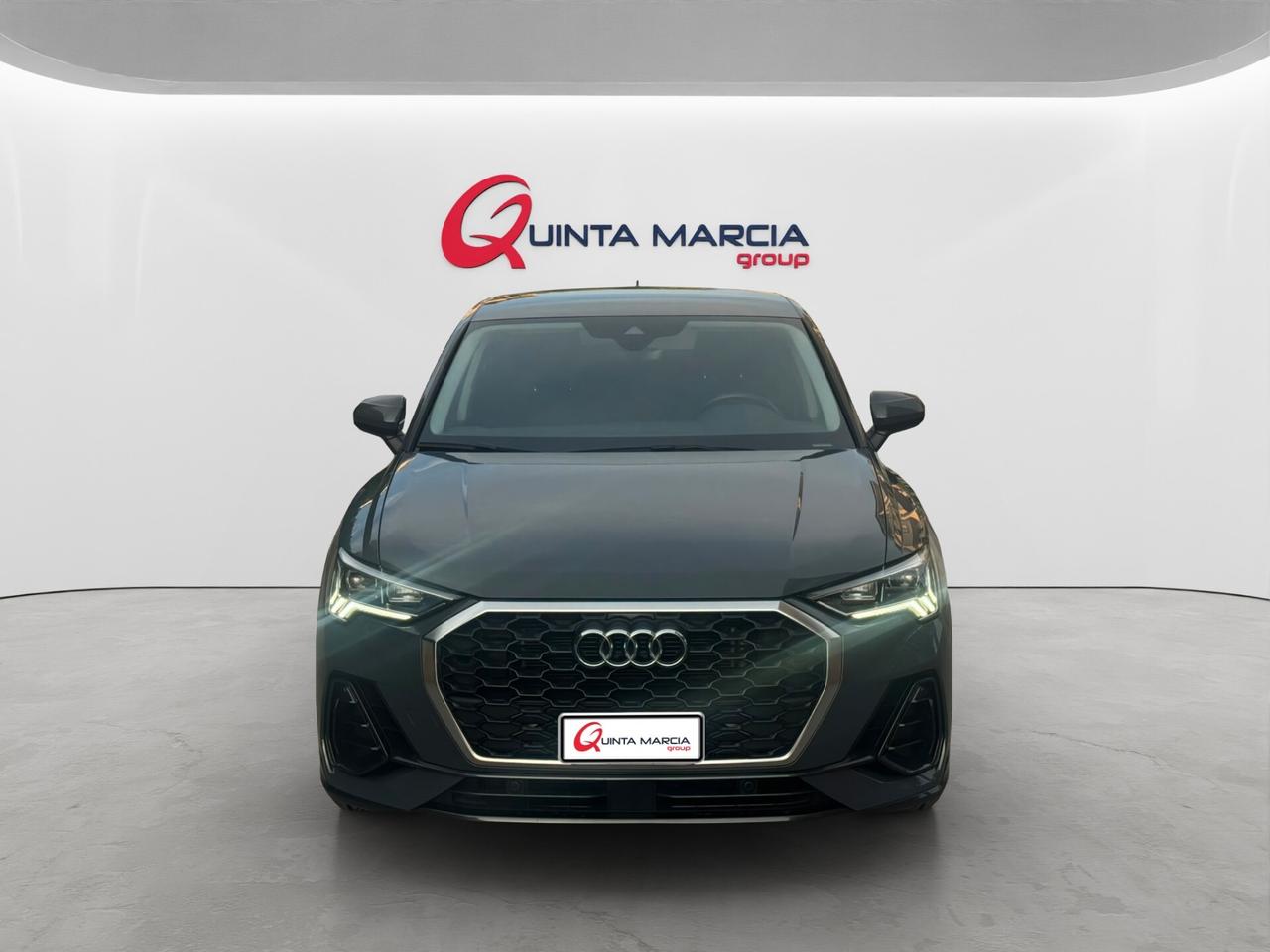 Audi Q3 35 TDI S tronic Business Advanced