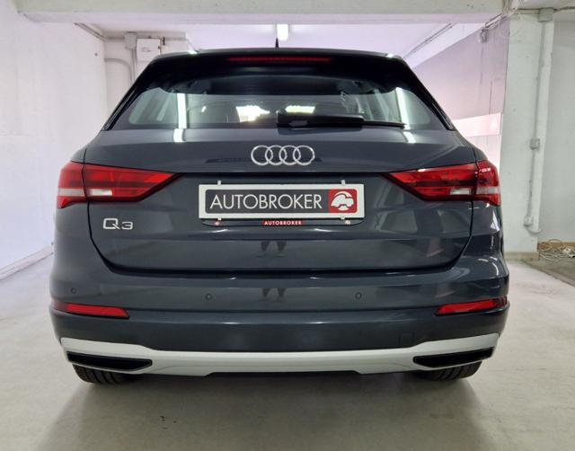 AUDI Q3 35 TDI S tronic Business Advanced