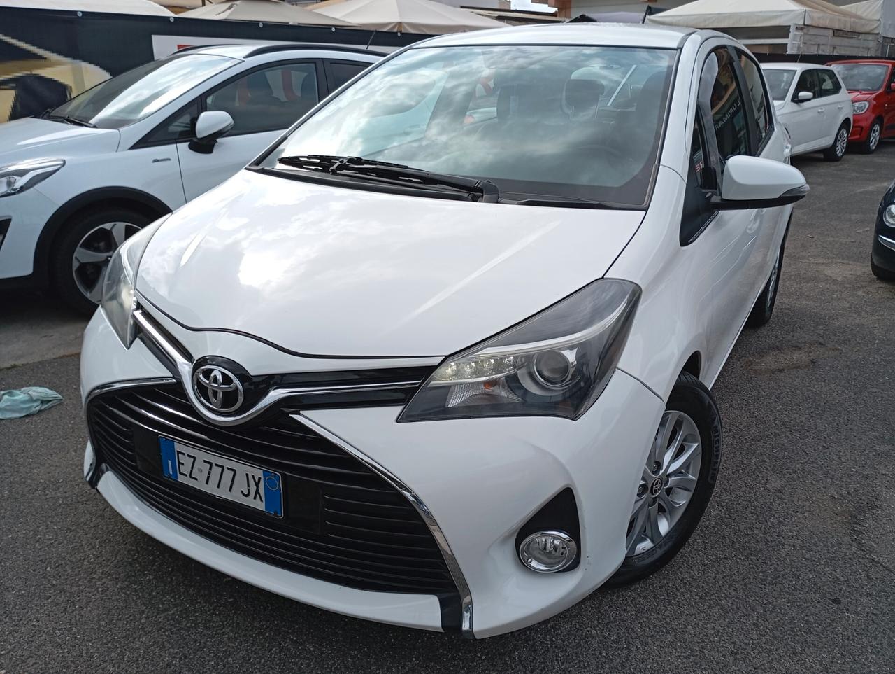 Toyota Yaris 5P 1.4 D-4D Lounge