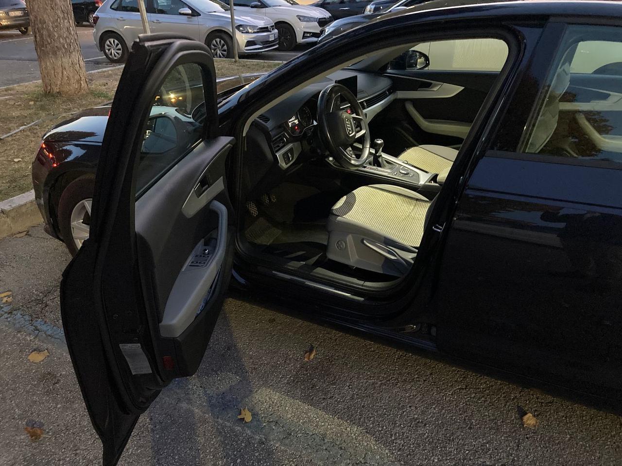 Audi A4 2.0 35 TDI Business #7324