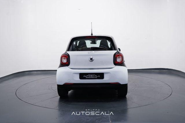 SMART ForFour 1.0 70cv Business