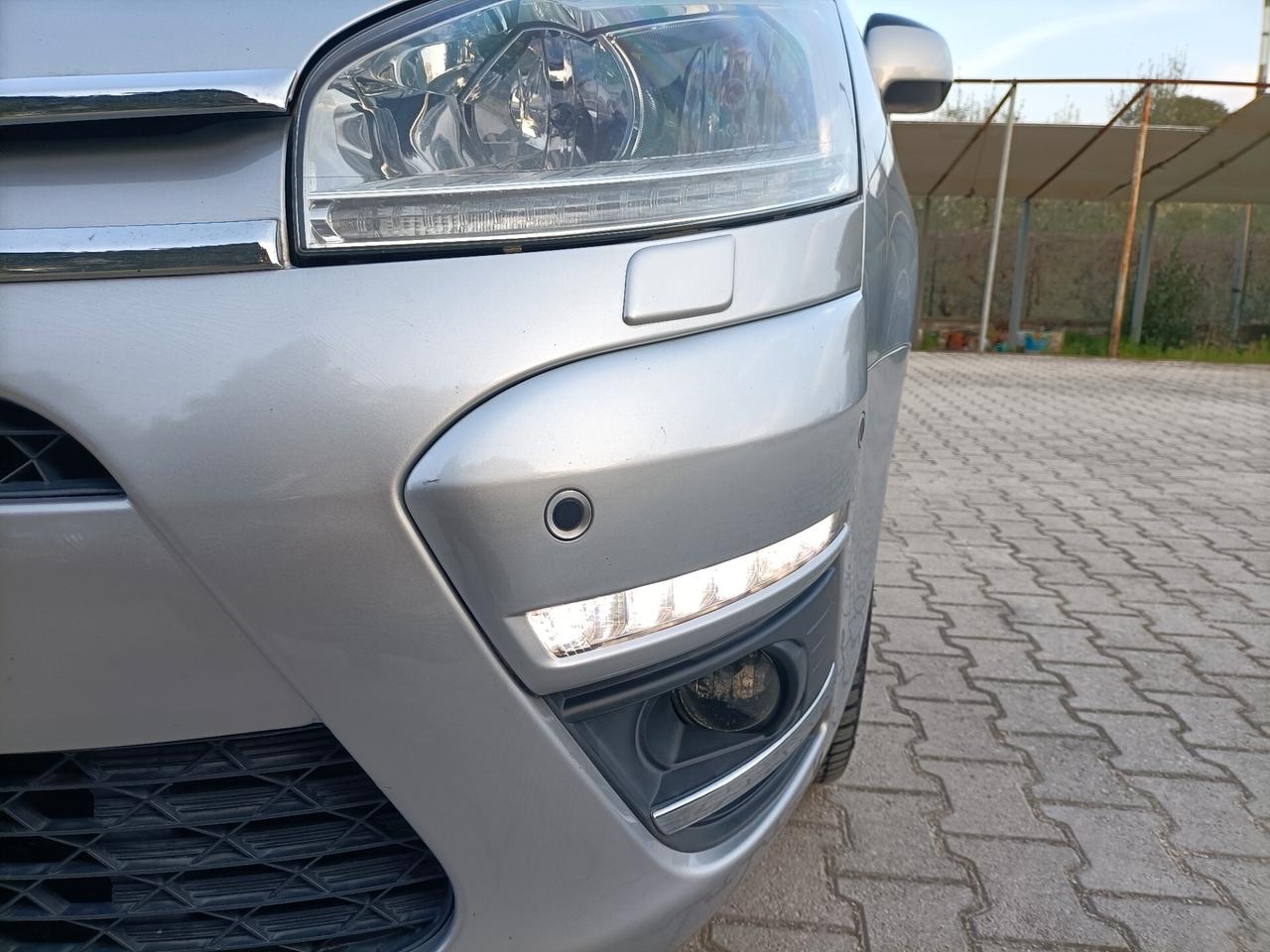 Citroen C4 Picasso 1.6 hdi Exclusive