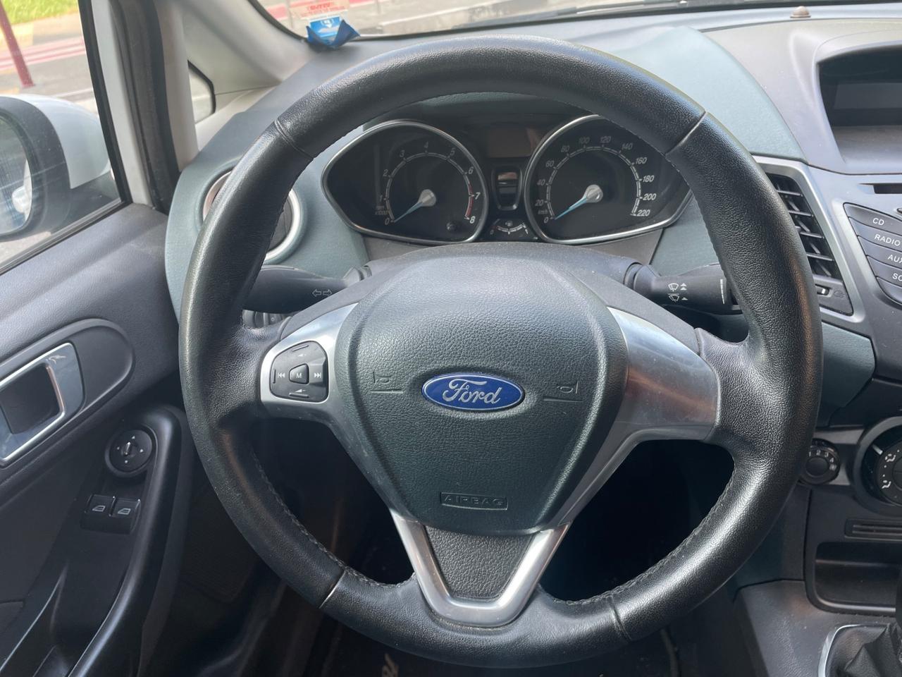 Ford Fiesta 1.2 60CV 3 porte Titanium/1PROP/GARANZIA