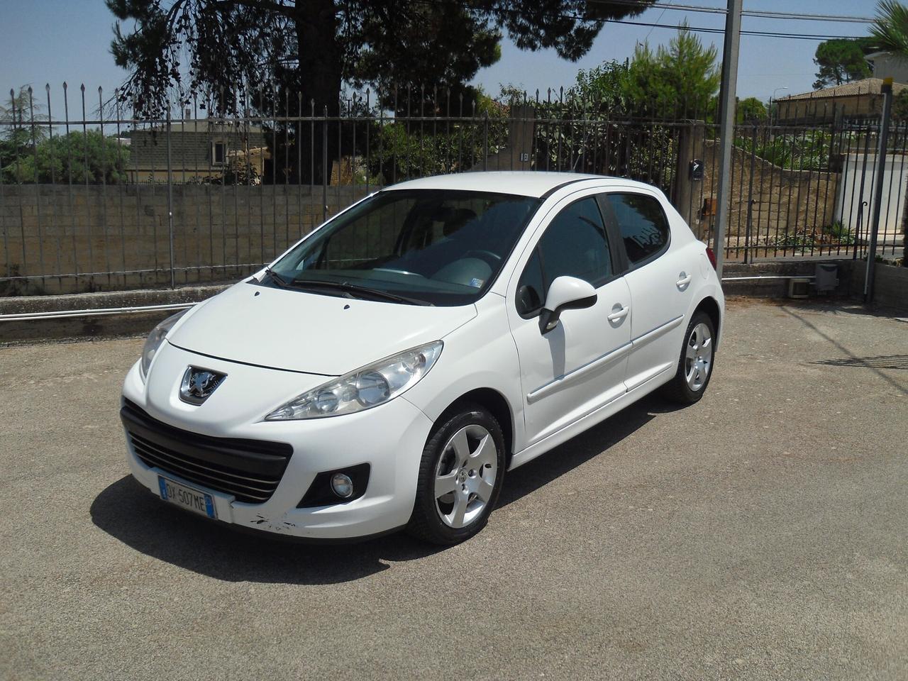 Peugeot 207 1.6 HDi 90CV 5p. XS