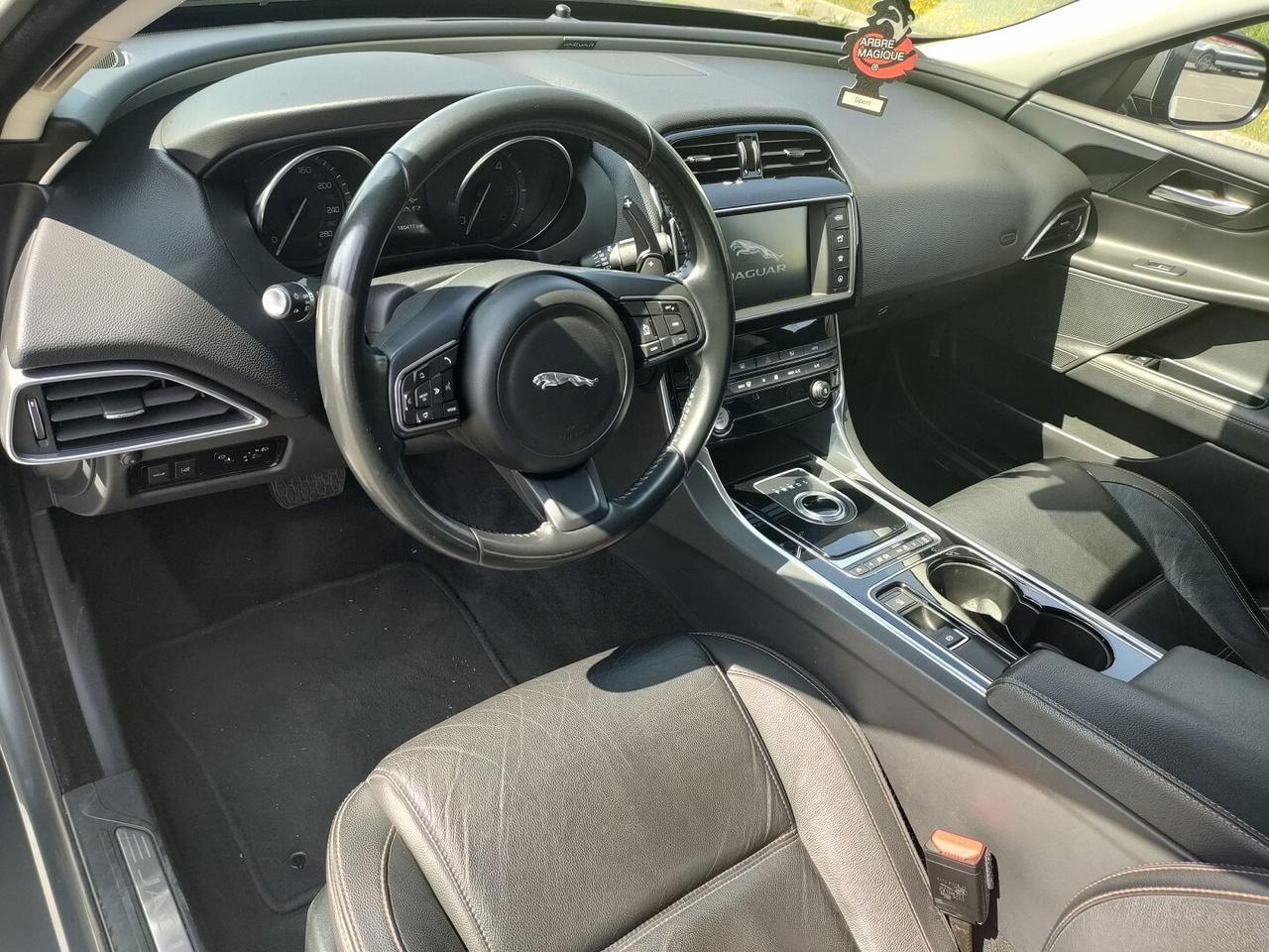 JAGUAR XE XE 2.0d Pure Business edition 180cv auto