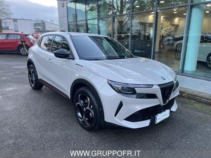 Alfa Romeo Junior Junior 1.2 136 CV Hybrid eDCT6 Speciale