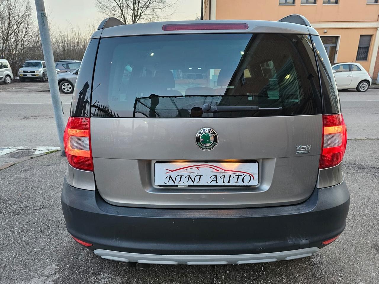 Skoda Yeti 1.6 TDI 105cv GreenLine*Unipro*Euro5*