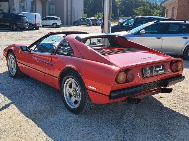 Ferrari 208 GTS TURBO -ASI-