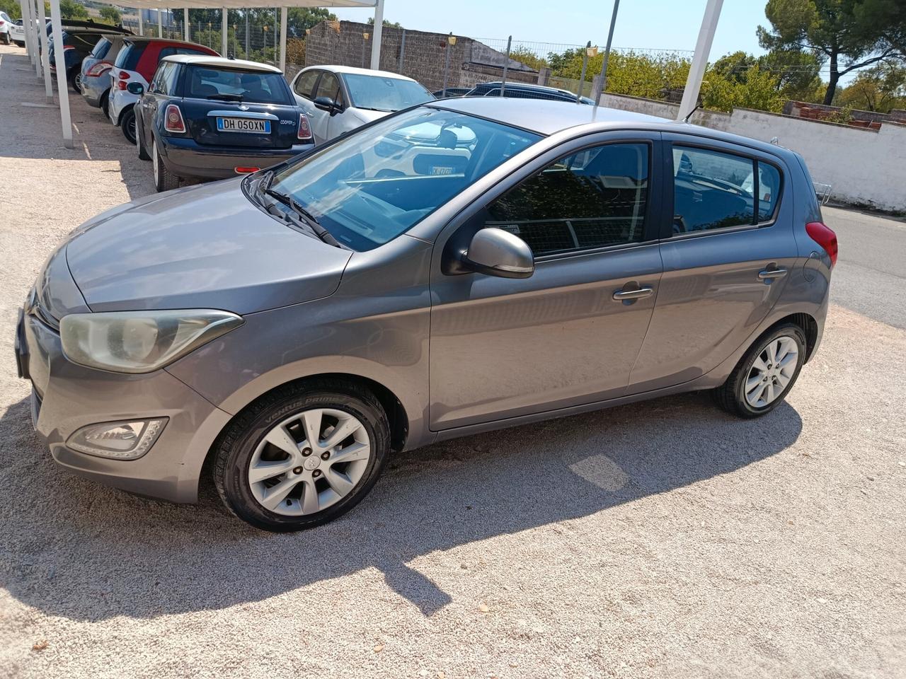 Hyundai i20 1.2 5p. Econext Sound Edition