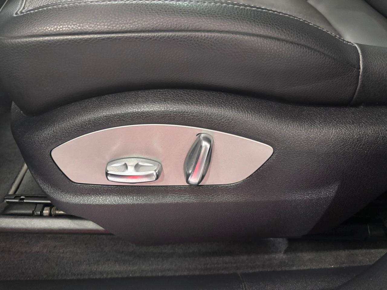 PORSCHE MACAN 2.0 265CV TETTO-NAVI