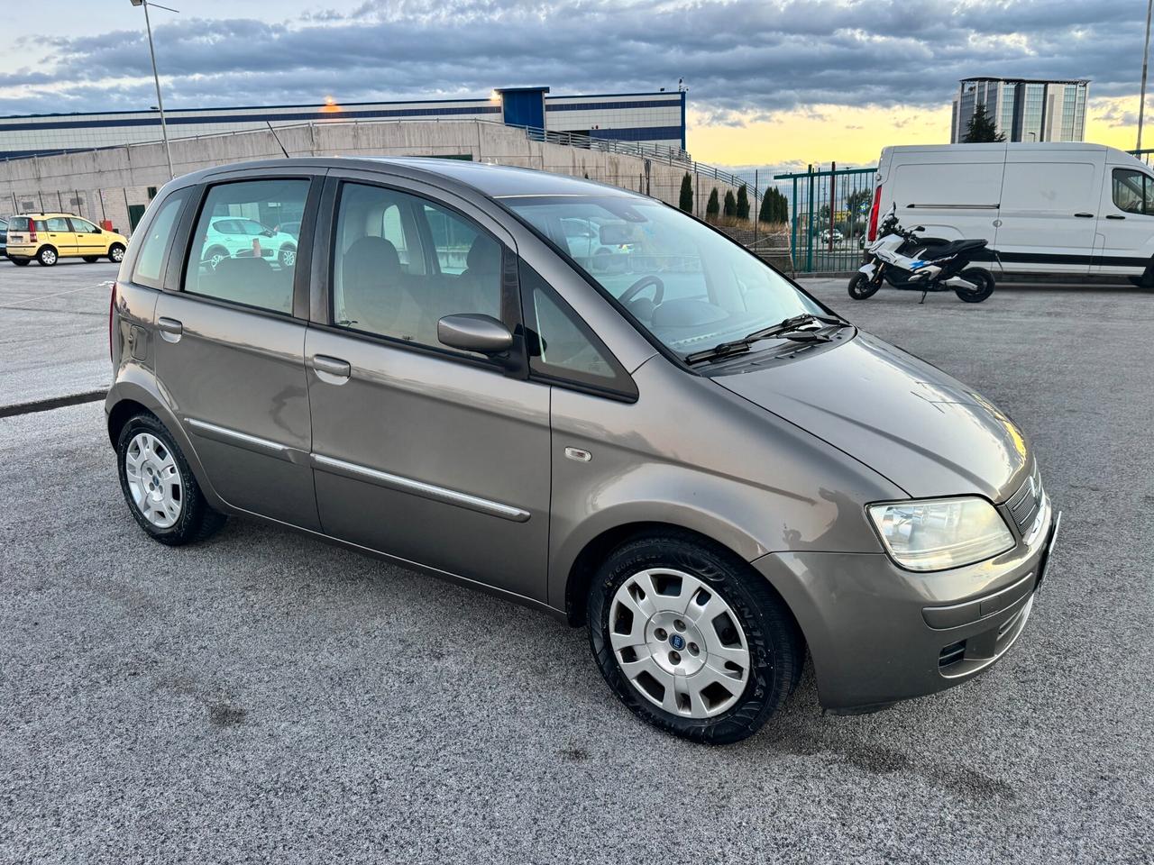 Fiat Idea 1.3 Multijet 16V Dynamic
