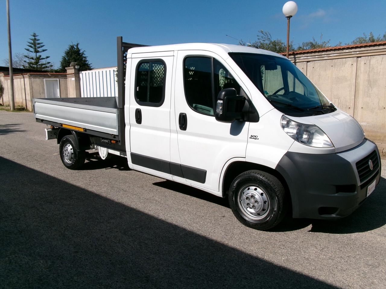 Fiat Ducato DOPPIA GABBINA 7 POSTI CASSONE FISSO