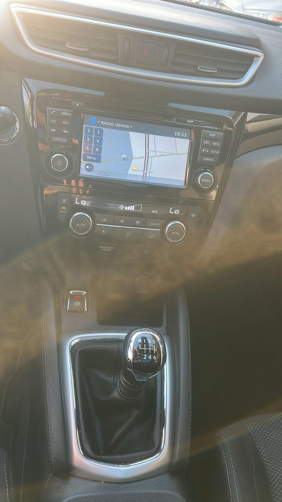NISSAN QASHQAI 1,5 DCI TEKNA TETTO PANORAMA